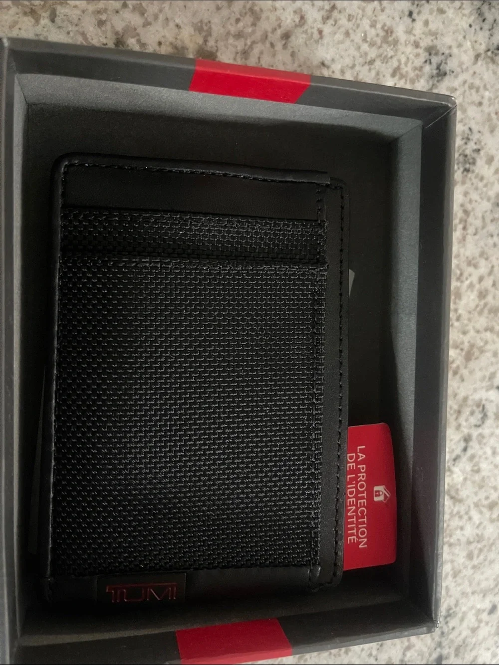 Tumi NIB Black Nylon & Leather Money Clip Card Case